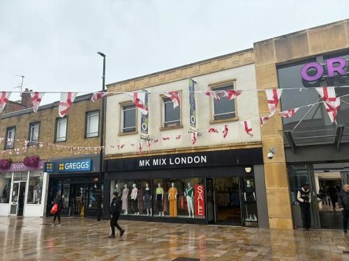 30/32 High Street The Orchards Centre, Dartford, DA1