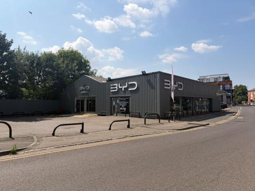 BYD Showroom Premises, Avebury Avenue, Tonbridge, TN9