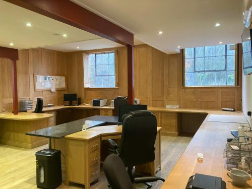 Flexible Space / Use Units 3A, 3B & 4A Hammonds Farm, Smiths Lane, Goudhurst, Cranbrook, TN17