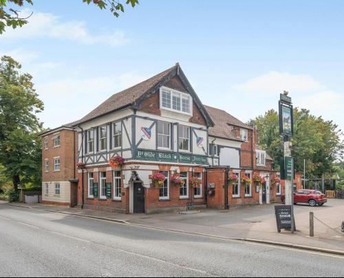 Ye Olde Black Horse, 43 Halfway Street, Lamorbey, Sidcup, DA15