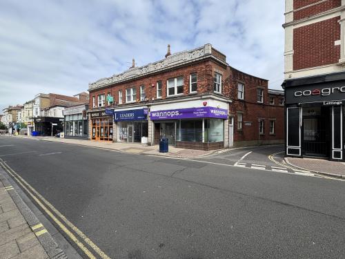 47 Osborne Road, Southsea, PO5