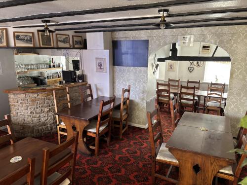 Black Horse, 26 High Street, Ingham, Lincoln, LN1