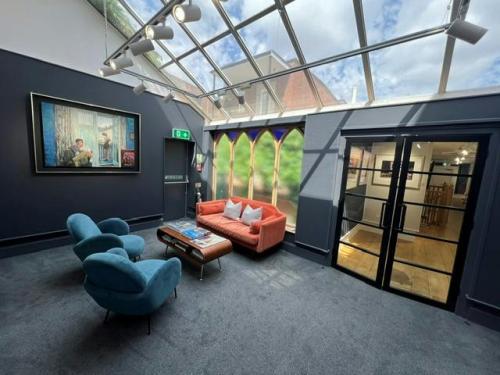 180 High Street, Guildford, GU1