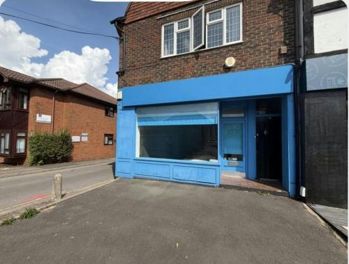 12C Worplesdon Road, Guildford, GU2