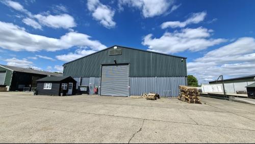 S3 Stubbers Farm, Mountnessing Road, Blackmore, Ingatestone, CM4
