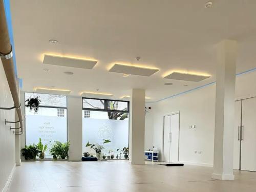 Yogahub, 48 & 50 Sheen Lane, East Sheen, London, SW14