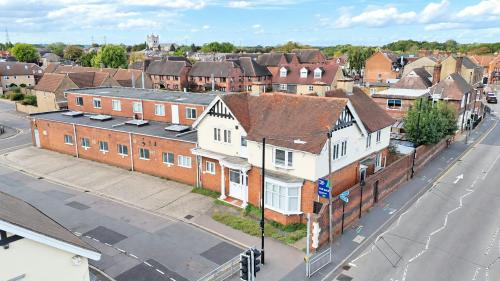 Newmet House & Fordoun House, Rue De St Lawrence, Waltham Abbey, EN9