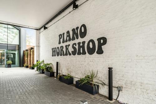 Piano Workshop, 34 Cremer Street, Hoxton, London, E2