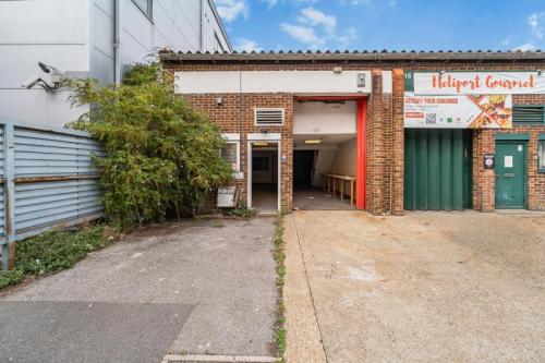 Units 17 & 19, Heliport Industrial Estate, Lombard Road, Battersea, London, SW11