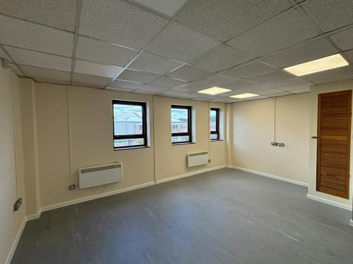 Unit 3 Stepnell Reach, 541 Blandford Road, Hamworthy, Poole, BH16