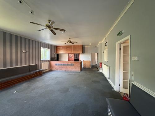 Louth Mayfair Club, Birch Road, Louth, LN11