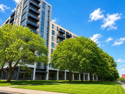 Unit 4 The Square, Fourth Avenue, Harlow, CM20
