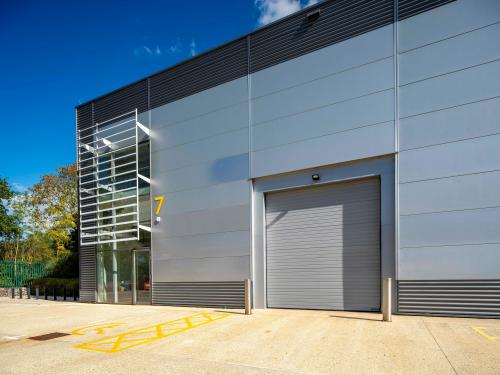 Units 7 Transigo, Thatcham Industrial Estate, Gables Way, Thatcham, RG19
