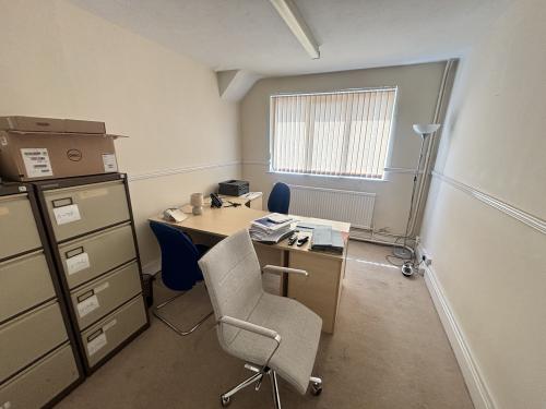 15 Station Road, Hinckley, LE10
