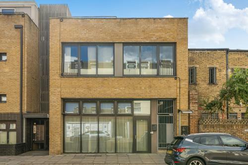 129 Weedington Road, Kentish Town, London, NW5