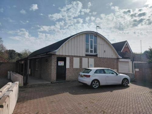 Royal British Legion Social Club, Ripley, 27 Rose Lane, Woking, GU23