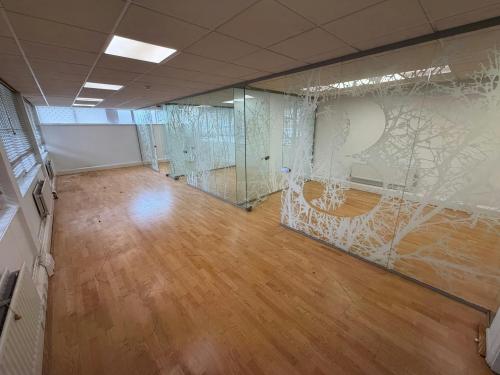 268 Elgar Road South, Reading, RG2