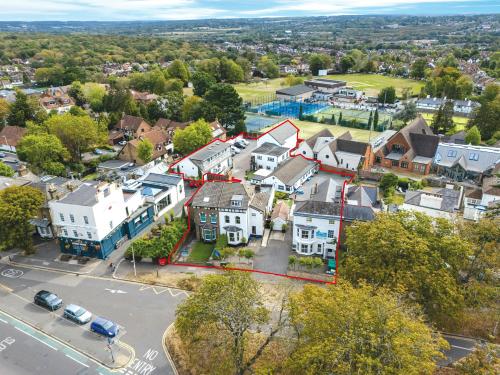 Avon House School, 490 - 494 High Road, Woodford Green, IG8