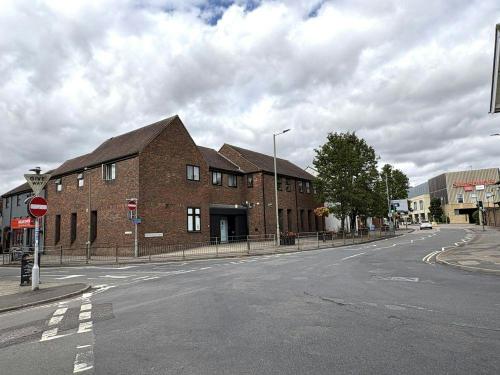 1-7 Manorsfield Road, Bicester, OX26
