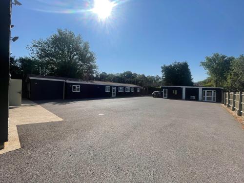 Silver Birches Yard, Reading Road, Padworth Common, Reading, RG7