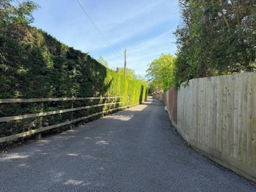 Silver Birches Yard, Reading Road, Padworth Common, Reading, RG7