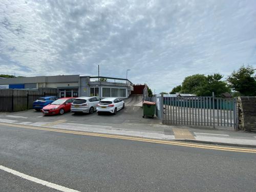 Unit 2, Town Street, Stanningley, Pudsey, LS28