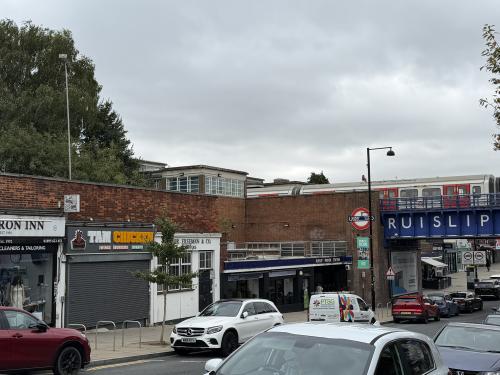 15 Victoria Road, Ruislip, HA4