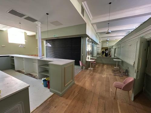 Unit 4 The Buttermarket, 16 North Street, Chichester, PO19