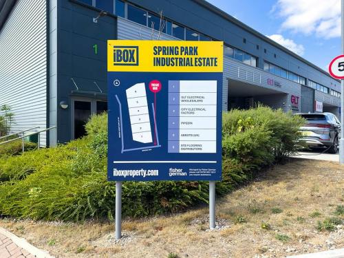 Unit 1, Spring Park, Spring Way, Hemel Hempstead, HP2