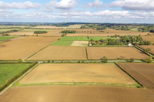 3.21 Acres, Church Lane, Navenby, Lincoln, LN5