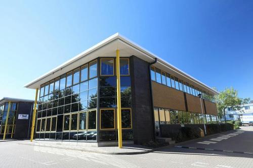 Building 2 Axis, Rhodes Way, Watford, WD24