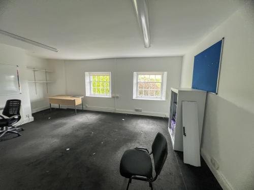 Gotham House, Hammett Square, Tiverton, EX16