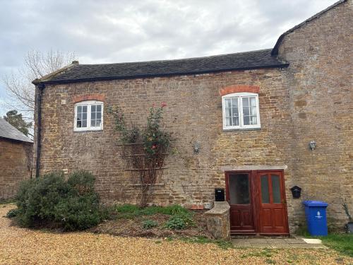 Bramley Cottage, Appletree, Daventry, NN11