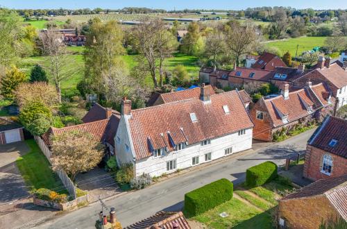 Flint Cottage, Bawburgh, Norwich, NR9