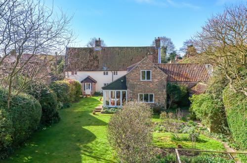 Flint Cottage, Bawburgh, Norwich, NR9