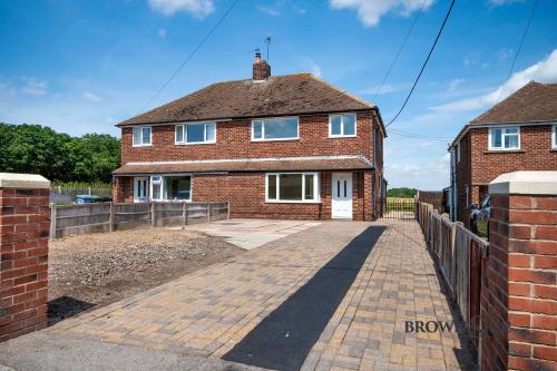 7 Clinton Rise, Gamston, Retford, DN22