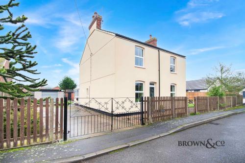 2 Greenside, Rampton, Retford, DN22