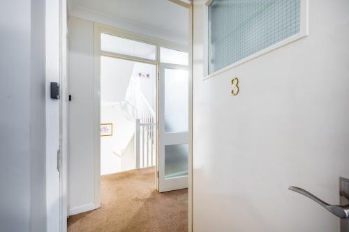 East Grove Flat 3, 85 Cromer Road, Holt, NR25