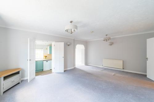 East Grove Flat 3, 85 Cromer Road, Holt, NR25