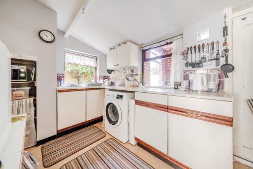 Red Hall Bungalow, Beeston, Norwich, NR12