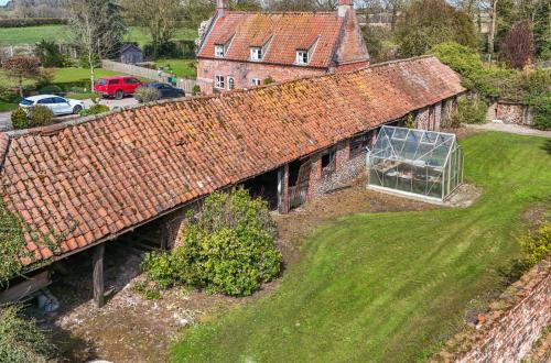 Rookery Farmhouse, Saxthorpe Road, Thurning, Melton Constable, NR24