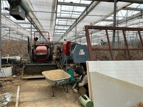1.839 Acres Ivanhoe Nurseries, Ironwell Lane, Hawkwell, Hockley, SS5
