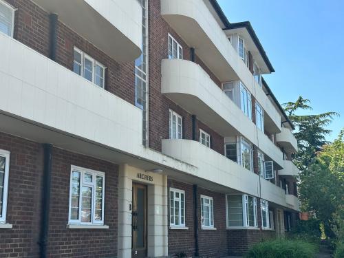 B4 Archers Road, Southampton, SO15