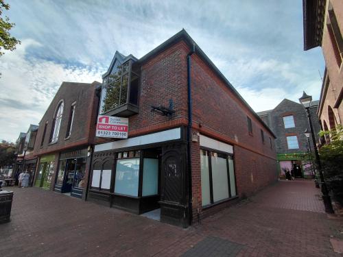 8 High Street, Lewes, BN7