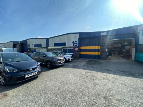 Unit 15 Lockwood Way, Beeston, Leeds, LS11