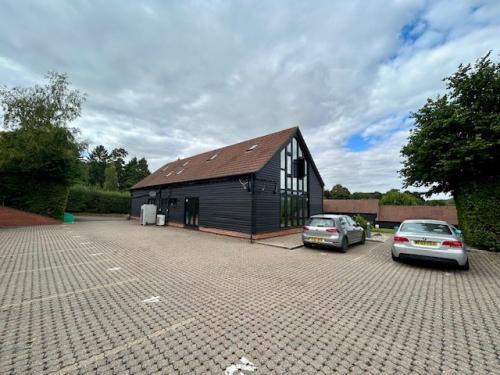 7-8 Lower Woodspeen Court, Woodspeen, Newbury, RG20
