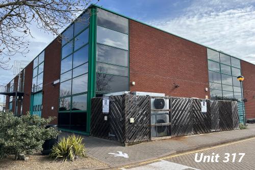 Units 316 & 317, Portsmouth Motor Park, Portsmouth, PO3