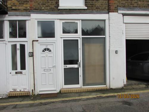 17a, Canfield Place, Swiss Cottage, London, NW6
