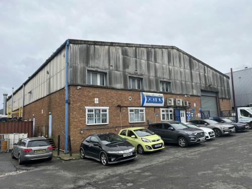 Unit C & H, Kelvin Industrial Estate, Long Drive, Greenford, UB6
