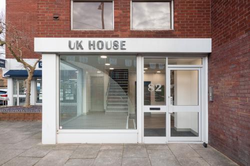 UK House, 82 - 84 Heath Road, Twickenham, TW1